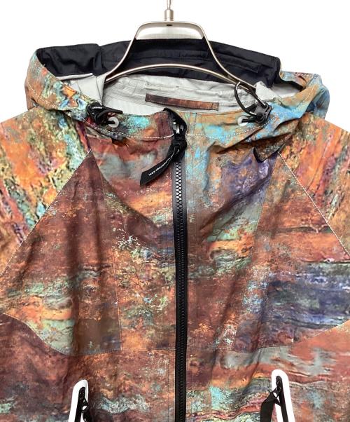 and wander（アンドワンダー）and wander (アンドワンダー) Pertex Printed Rain Jacket（トレッキングウェア/レインウェア) マルチカラー サイズ:Lの古着・服飾アイテム