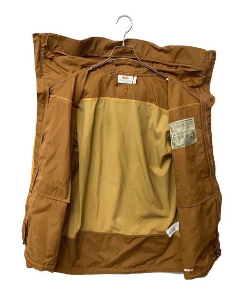 FJALLRAVEN（フェールラーベン）FJALLRAVEN (フェールラーベン) Keb Jacket カーキ サイズ:Lの古着・服飾アイテム