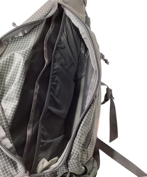 Patagonia（パタゴニア）Patagonia (パタゴニア) ベスト・フロント・スリング グレーの古着・服飾アイテム