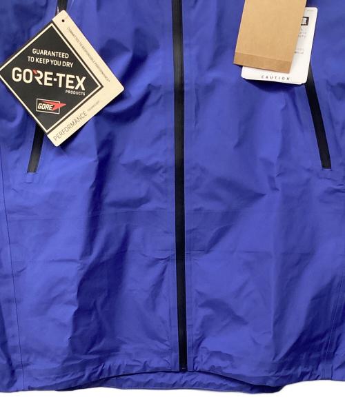 THE NORTH FACE（ザ ノース フェイス）THE NORTH FACE (ザ ノース フェイス) クライムライトジャケット（トレッキングウェア/レインウェア) ブルー×ネイビー サイズ:XL 未使用品の古着・服飾アイテム