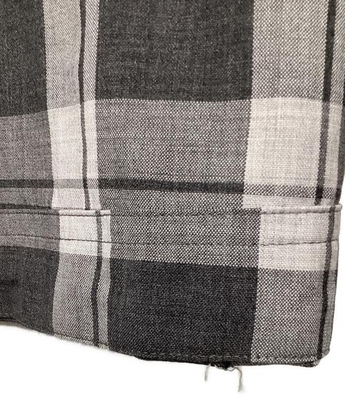 山と道（ヤマトミチ）山と道 (ヤマトミチ) β Merino Coach Shirt Jacket（トレッキングウェア) グレー サイズ:Sの古着・服飾アイテム