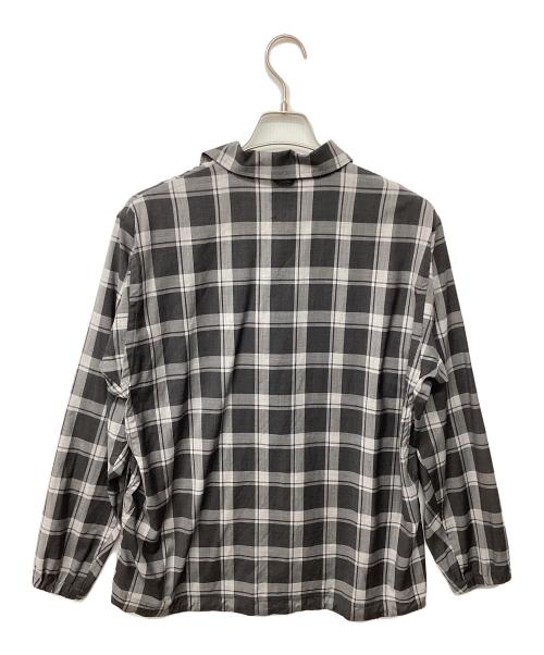 山と道（ヤマトミチ）山と道 (ヤマトミチ) β Merino Coach Shirt Jacket（トレッキングウェア) グレー サイズ:Sの古着・服飾アイテム