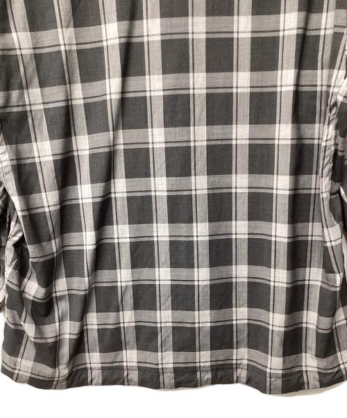 山と道（ヤマトミチ）山と道 (ヤマトミチ) β Merino Coach Shirt Jacket（トレッキングウェア) グレー サイズ:Sの古着・服飾アイテム