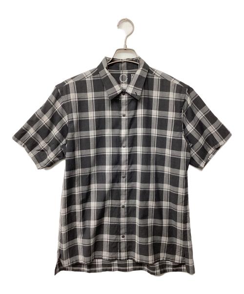 山と道（ヤマトミチ）山と道 (ヤマトミチ) Merino Short Sleeve Shirt（トレッキングウェア) グレー サイズ:Mの古着・服飾アイテム