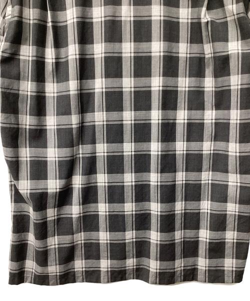 山と道（ヤマトミチ）山と道 (ヤマトミチ) Merino Short Sleeve Shirt（トレッキングウェア) グレー サイズ:Mの古着・服飾アイテム