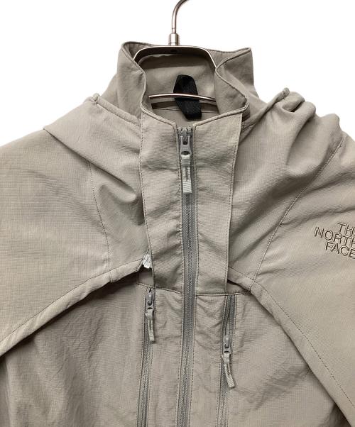 THE NORTH FACE（ザ ノース フェイス）THE NORTH FACE (ザ ノース フェイス) スワッシュジャケット（トレッキングウェア) ベージュ サイズ:Sの古着・服飾アイテム