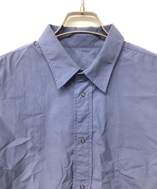 BURLAP OUTFITTER（バーラップアウトフィッター）BURLAP OUTFITTER (バーラップアウトフィッター) SOLA (ソラ) バックパッカーシャツ（トレッキングウェア) ブルー サイズ:Mの古着・服飾アイテム