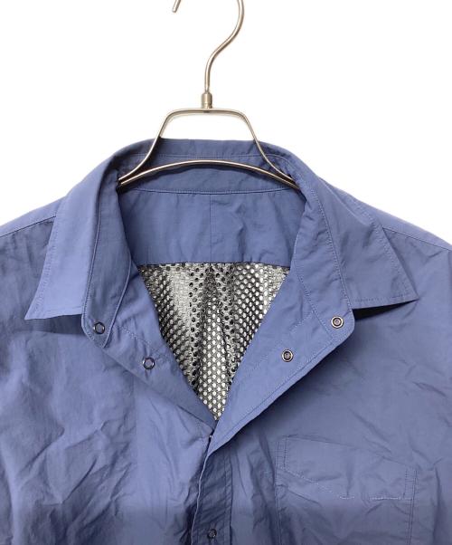 BURLAP OUTFITTER（バーラップアウトフィッター）BURLAP OUTFITTER (バーラップアウトフィッター) SOLA (ソラ) バックパッカーシャツ（トレッキングウェア) ブルー サイズ:Mの古着・服飾アイテム