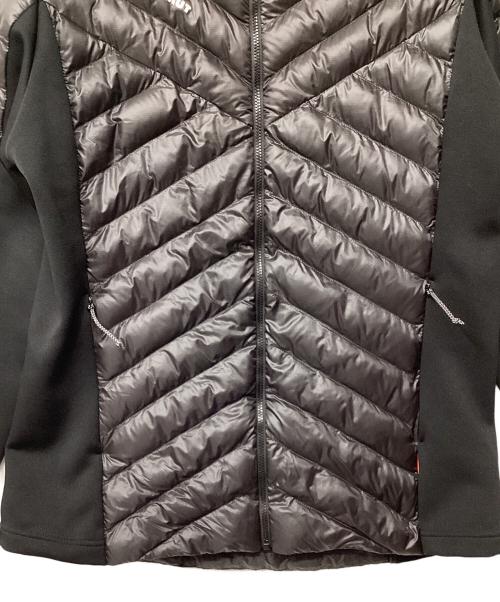 MAMMUT（マムート）MAMMUT (マムート) アルブラインサレーションハイブリッドジャケット(トレッキングウェア) グレー×ブラック サイズ:Lの古着・服飾アイテム