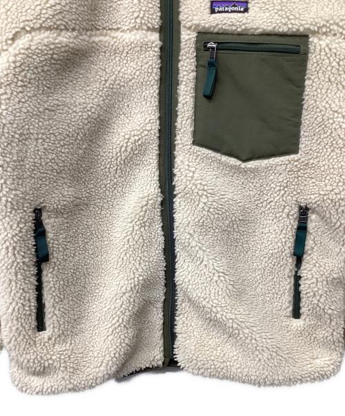 Patagonia（パタゴニア）Patagonia (パタゴニア) クラシック・レトロX・ジャケット ホワイト×グリーン サイズ:Mの古着・服飾アイテム