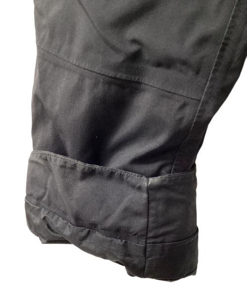 ARC'TERYX（アークテリクス）ARC'TERYX (アークテリクス) カッパフーディー（トレッキングウェア) ブラック サイズ:Mの古着・服飾アイテム