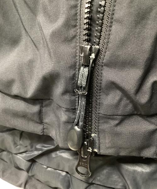 ARC'TERYX（アークテリクス）ARC'TERYX (アークテリクス) カッパフーディー（トレッキングウェア) ブラック サイズ:Mの古着・服飾アイテム