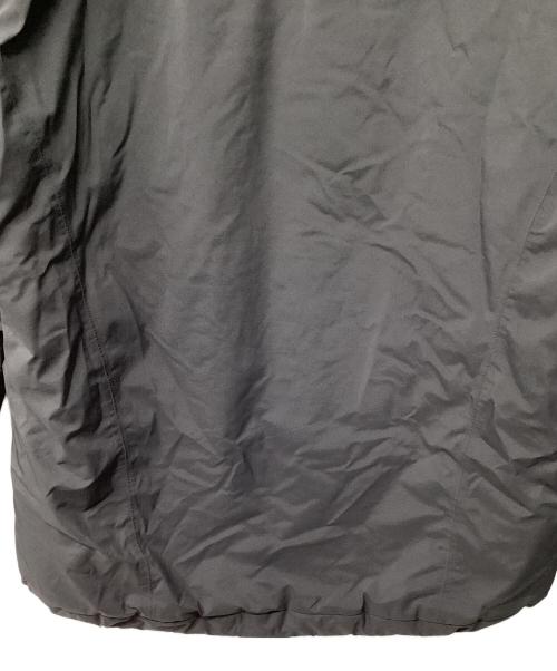 ARC'TERYX（アークテリクス）ARC'TERYX (アークテリクス) カッパフーディー（トレッキングウェア) ブラック サイズ:Mの古着・服飾アイテム