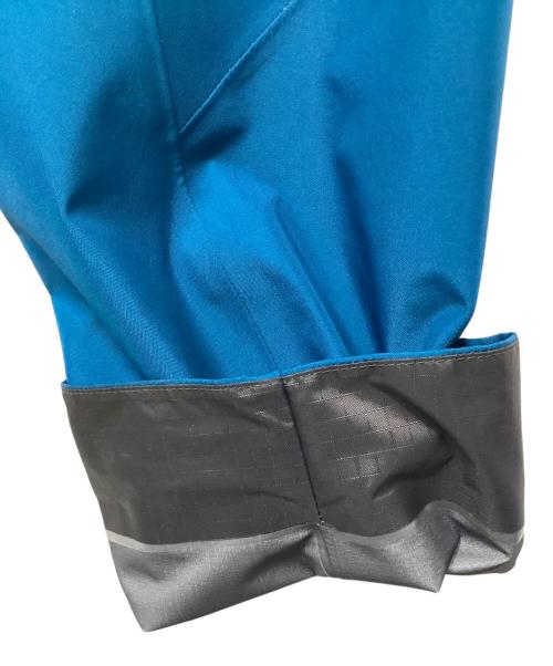 ARC'TERYX（アークテリクス）ARC'TERYX (アークテリクス) Alpha SV Jacket（トレッキングウェア/レインウェア) スカイブルー サイズ:Mの古着・服飾アイテム