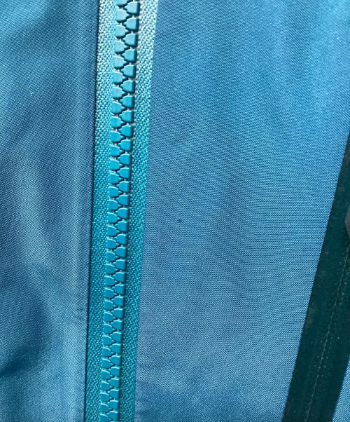 ARC'TERYX（アークテリクス）ARC'TERYX (アークテリクス) Alpha SV Jacket（トレッキングウェア/レインウェア) スカイブルー サイズ:Mの古着・服飾アイテム