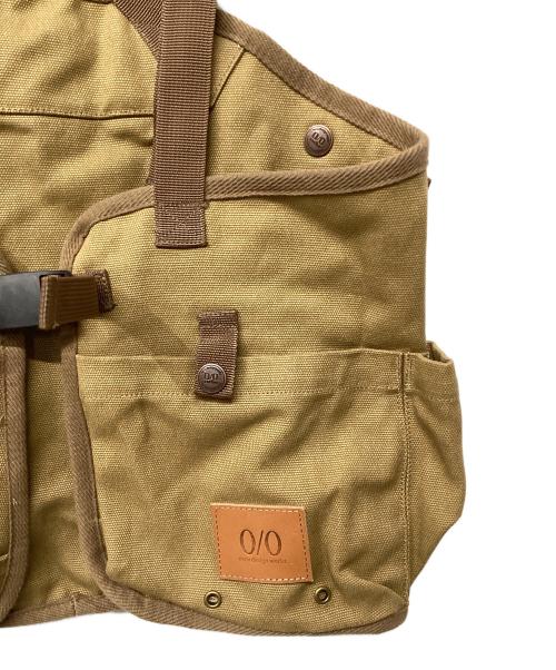 neru design works（ネルデザインワークス）neru design works (ネルデザインワークス) neru vest サンド サイズ:Fの古着・服飾アイテム