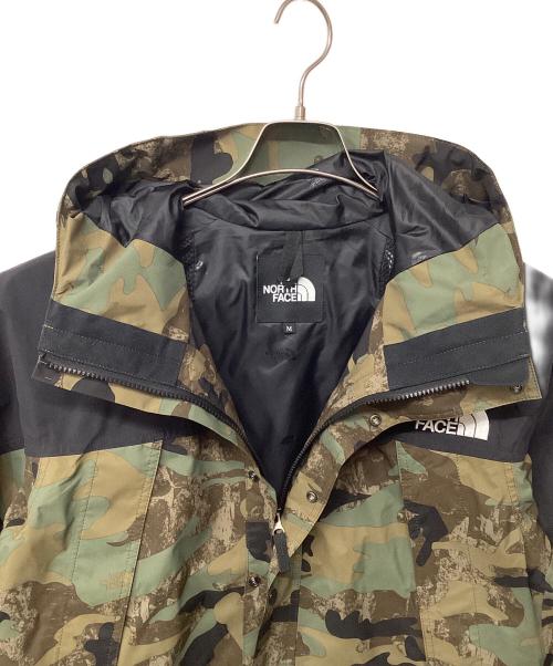 THE NORTH FACE（ザ ノース フェイス）THE NORTH FACE (ザ ノース フェイス) ノベルティマウンテンライトジャケット オリーブ×ブラック サイズ:Mの古着・服飾アイテム