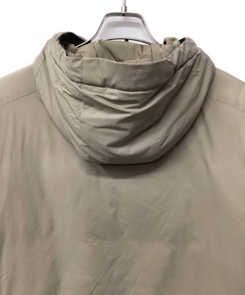 MILLET（ミレー）MILLET (ミレー) ブリーズバリヤー パフ ジャケット（トレッキングウェア) カーキ サイズ:Lの古着・服飾アイテム