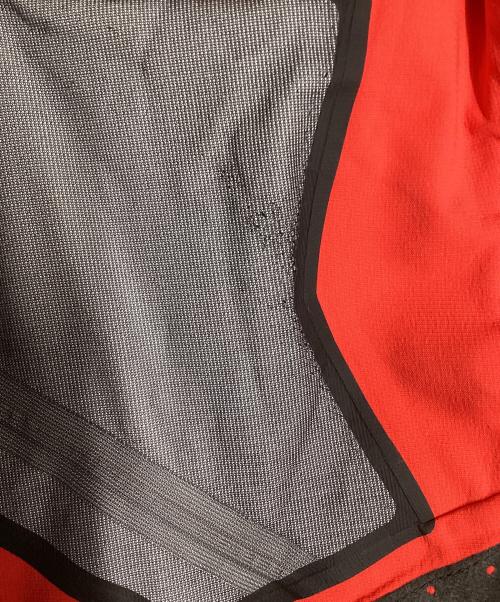 THE NORTH FACE（ザ ノース フェイス）THE NORTH FACE (ザ ノース フェイス) フューチャーライト L5 ジャケット（トレッキングウェア) レッド×ブラック サイズ:Sの古着・服飾アイテム