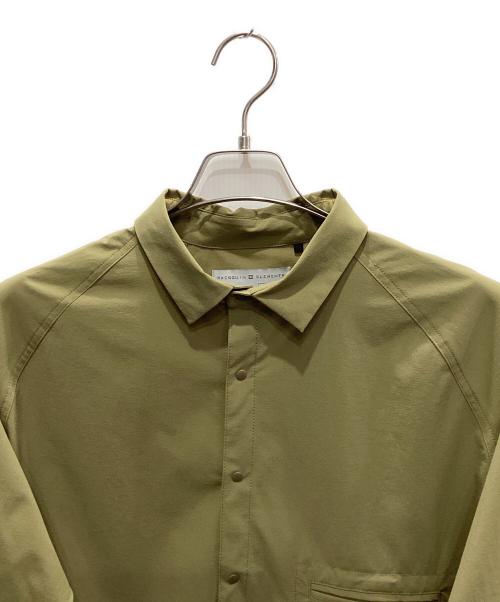 axesquin（アクシーズクイン）axesquin (アクシーズクイン) トレッキングウェア(シャツ) カーキ サイズ:SIZE 4の古着・服飾アイテム