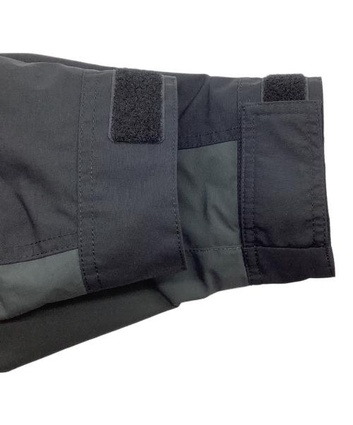 THE NORTH FACE（ザ ノース フェイス）THE NORTH FACE (ザ ノース フェイス) マウンテンライトジャケット ブラック×アスファルトグレー サイズ:SIZE Mの古着・服飾アイテム