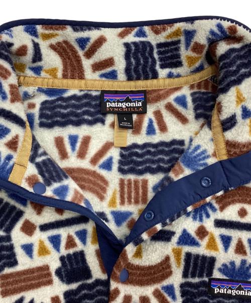 Patagonia（パタゴニア）Patagonia (パタゴニア) ライトウェイト・シンチラ・スナップT・プルオーバー オフホワイト×ネイビー サイズ:Lの古着・服飾アイテム