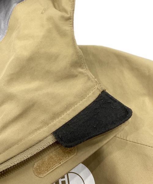 THE NORTH FACE（ザ ノース フェイス）THE NORTH FACE (ザ ノース フェイス) フューチャーライトドリズルジャケット ベージュ サイズ:Mの古着・服飾アイテム