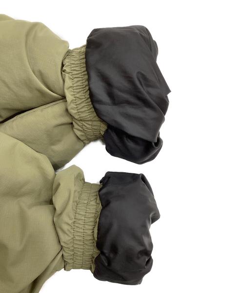 GRIP SWANY（グリップスワニー）GRIP SWANY (グリップスワニー) パフジャケット カーキ サイズ:Lの古着・服飾アイテム