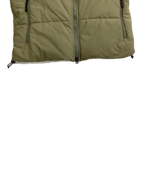 GRIP SWANY（グリップスワニー）GRIP SWANY (グリップスワニー) パフジャケット カーキ サイズ:Lの古着・服飾アイテム