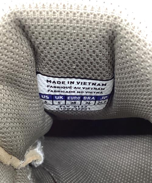 MIZUNO（ミズノ）MIZUNO (ミズノ) BEAMS (ビームス) Wave Rider β ベージュ サイズ:SIZE 24cmの古着・服飾アイテム