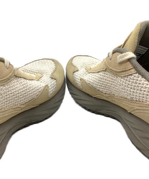MIZUNO（ミズノ）MIZUNO (ミズノ) BEAMS (ビームス) Wave Rider β ベージュ サイズ:SIZE 24cmの古着・服飾アイテム