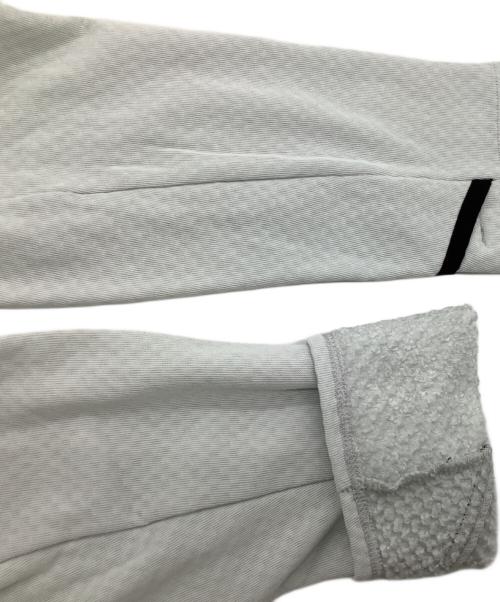 THE NORTH FACE（ザ ノース フェイス）THE NORTH FACE (ザ ノース フェイス) Expedition Grid Fleece CREW グレー/ティングレー サイズ:SIZE L 未使用品の古着・服飾アイテム