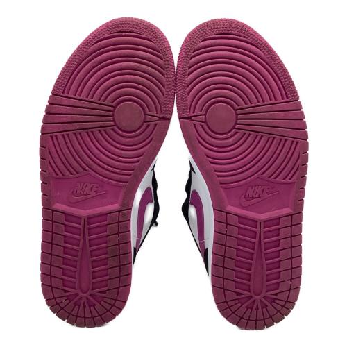 NIKE（ナイキ）NIKE (ナイキ) JORDAN BRAND WMNS AIR JORDAN 1 LOW パープル×ブラック サイズ:SIZE 25cmの古着・服飾アイテム