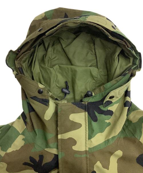ALPHA INDUSTRIES（アルファインダストリーズ）ALPHA INDUSTRIES (アルファインダストリーズ) ミリタリージャケット 迷彩柄 サイズ:SIZE Lの古着・服飾アイテム