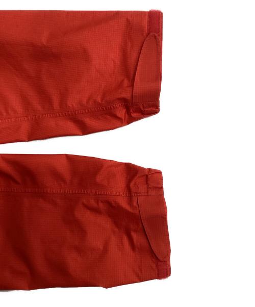 mont-bell（モンベル）mont-bell (モンベル) ストームクルーザー レッド×ネイビー サイズ:SIZE Mの古着・服飾アイテム