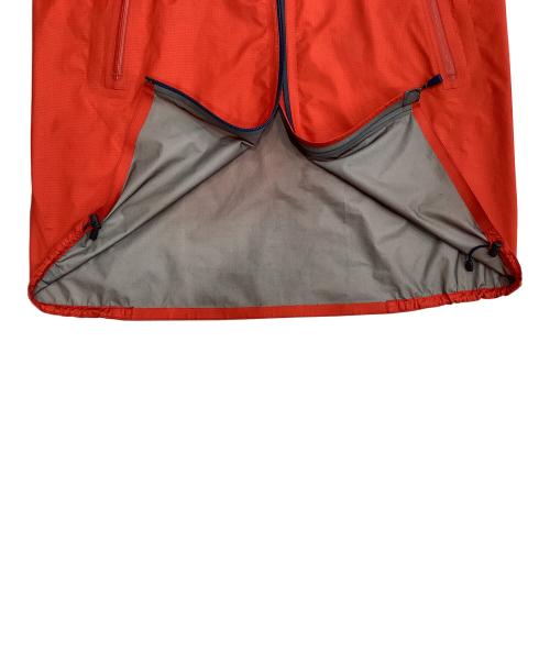 mont-bell（モンベル）mont-bell (モンベル) ストームクルーザー レッド×ネイビー サイズ:SIZE Mの古着・服飾アイテム