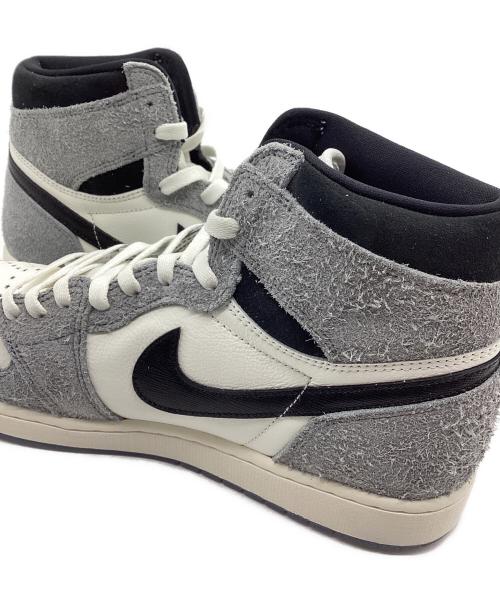 NIKE（ナイキ）NIKE (ナイキ) エア ジョーダン 1 レトロ HIGH グレー×ホワイト サイズ:SIZE 30cmの古着・服飾アイテム