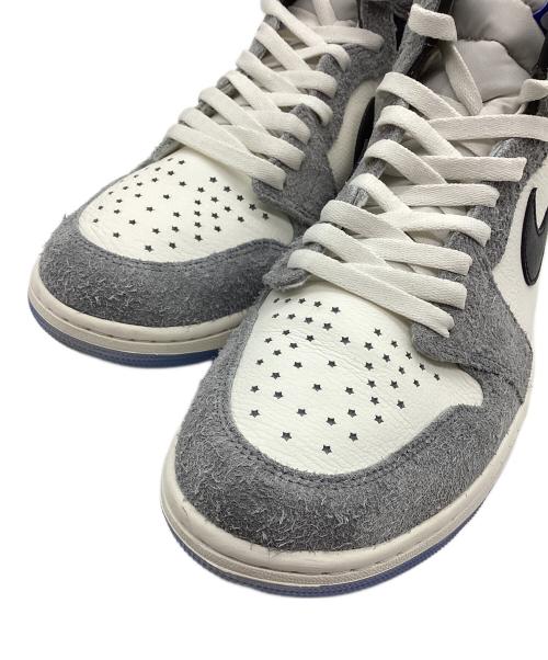 NIKE（ナイキ）NIKE (ナイキ) エア ジョーダン 1 レトロ HIGH グレー×ホワイト サイズ:SIZE 30cmの古着・服飾アイテム
