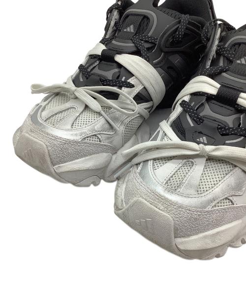 adidas（アディダス）adidas (アディダス) ローカットスニーカー ブラック×ホワイト サイズ:SIZE 29cmの古着・服飾アイテム