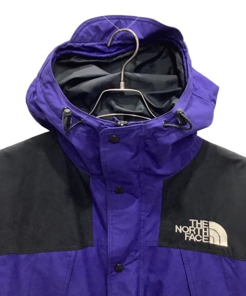 THE NORTH FACE（ザ ノース フェイス）THE NORTH FACE (ザ ノース フェイス) マウンテンジャケット ブラック×ブルー サイズ:SIZE Mの古着・服飾アイテム