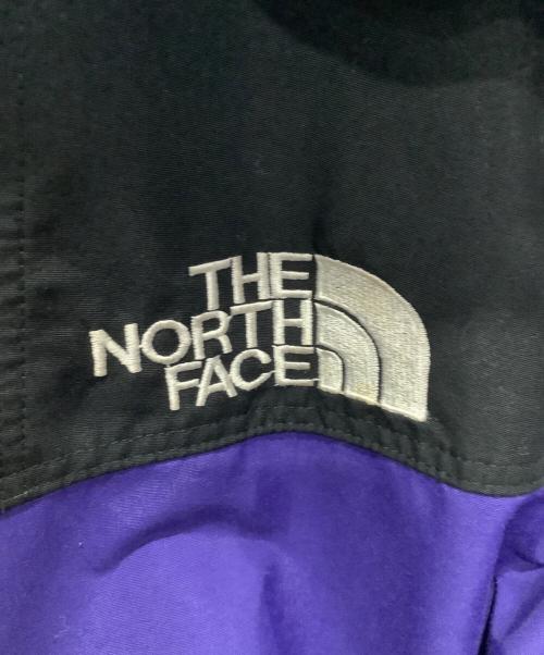 THE NORTH FACE（ザ ノース フェイス）THE NORTH FACE (ザ ノース フェイス) マウンテンジャケット ブラック×ブルー サイズ:SIZE Mの古着・服飾アイテム