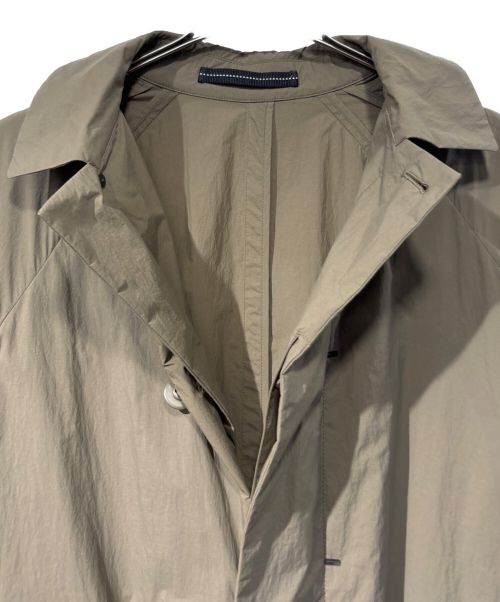 and wander（アンドワンダー）and wander (アンドワンダー) water repellent light coat オリーブ サイズ:Sの古着・服飾アイテム