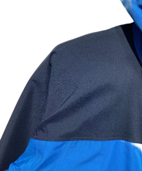 THE NORTH FACE（ザ ノース フェイス）THE NORTH FACE (ザ ノース フェイス) マウンテンジャケット ブルー×ネイビー サイズ:Mの古着・服飾アイテム