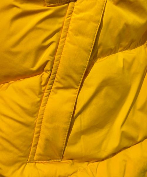 Columbia（コロンビア）Columbia (コロンビア) バリスティックリッジオバーサイズパファー イエロー×ブラック サイズ:SIZE Mの古着・服飾アイテム