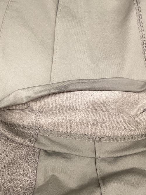 and wander（アンドワンダー）and wander (アンドワンダー) トラックパンツ ベージュ サイズ:SIZE Sの古着・服飾アイテム