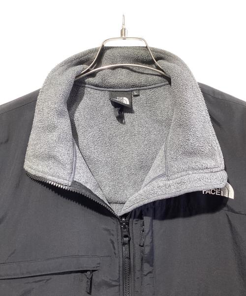 THE NORTH FACE（ザ ノース フェイス）THE NORTH FACE (ザ ノース フェイス) デナリジャケット グレー×ブラック サイズ:SIZE Lの古着・服飾アイテム