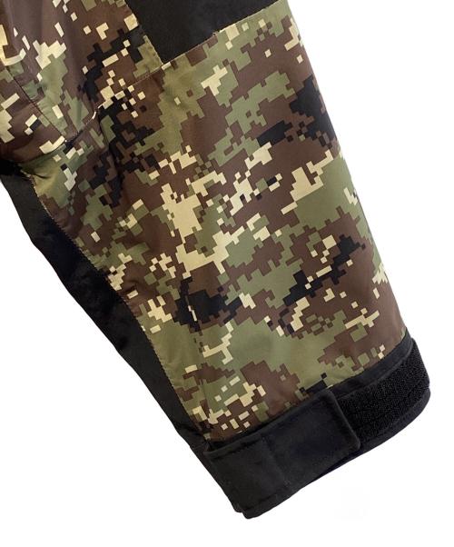 THE NORTH FACE（ザ ノース フェイス）THE NORTH FACE (ザ ノース フェイス) アウトドアウェア(ジャケット) グリーン×ブラック サイズ:SIZE　XXLの古着・服飾アイテム