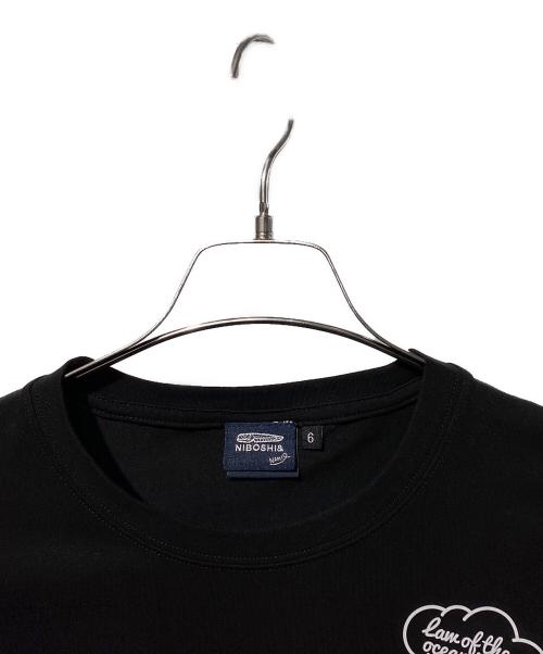 muta MARINE（ムータマリン）muta MARINE (ムータマリン) NAMIKO(NIBOSHI&) (ナミコ(ニボシアンド)) Fishing Tシャツ ブラック サイズ:SIZE Lの古着・服飾アイテム