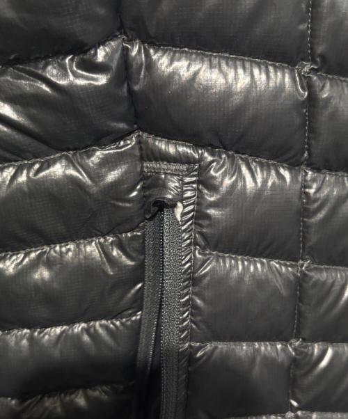 MOUNTAIN HARD WEAR（マウンテンハードウェア）MOUNTAIN HARD WEAR (マウンテンハードウェア) ゴーストウィスパラーダウンジャケット ブラック サイズ:SIZE Sの古着・服飾アイテム