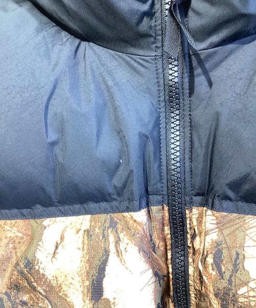 THE NORTH FACE（ザ ノース フェイス）THE NORTH FACE (ザ ノース フェイス) ノベルティ-ヌプシジャケット ブラウン×ブラック サイズ:SIZE Mの古着・服飾アイテム